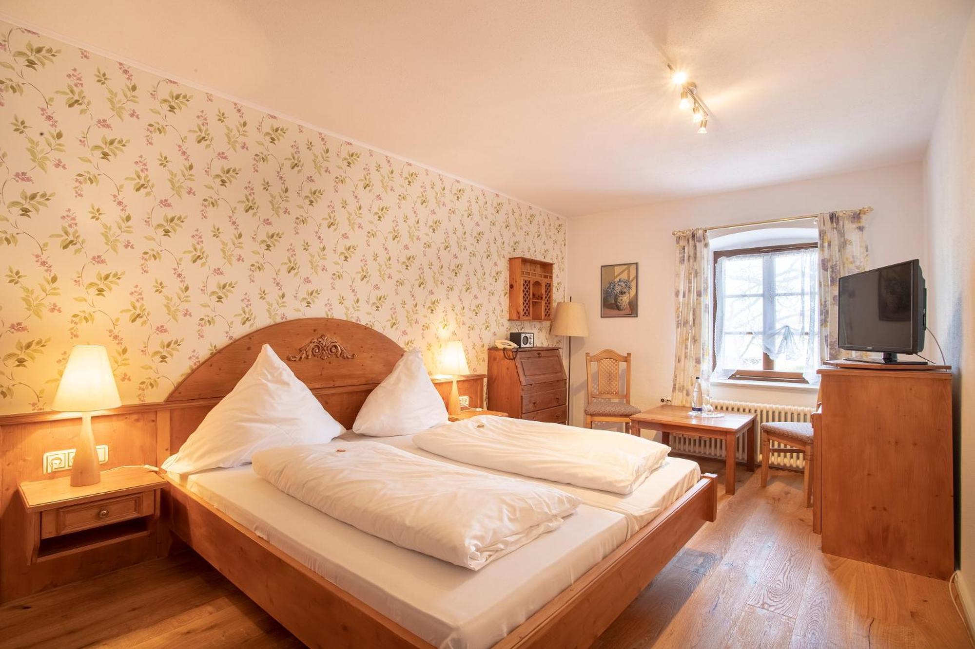 Landgasthof Karner Hotel 4*